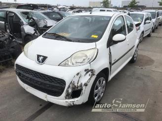 Uttjänta bilar auto Peugeot 107 107, Hatchback, 2005 / 2014 1.0 12V 2011/2