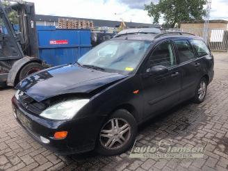 Uttjänta bilar auto Ford Focus Focus 1 Wagon, Combi, 1998 / 2004 1.6 16V 2001/4