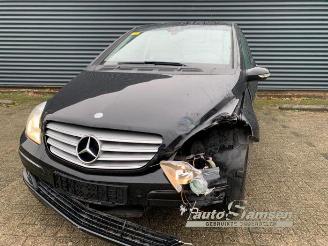 Purkuautot passenger cars Mercedes B-klasse B (W245), Hatchback, 2005 / 2011 1.7 B-170 16V 2005/12