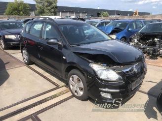 Hyundai I-30 i30 Crosswagon (WWH), Combi, 2007 / 2012 1.4 CVVT 16V picture 9