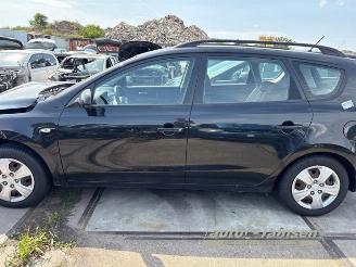 Hyundai I-30 i30 Crosswagon (WWH), Combi, 2007 / 2012 1.4 CVVT 16V picture 6