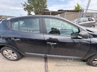 Renault Mégane Megane III Berline (BZ), Hatchback 5-drs, 2008 / 2017 1.6 16V picture 4