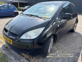 Vrakbiler auto Mitsubishi Colt Colt (Z2/Z3), Hatchback, 2004 / 2012 1.3 16V 2005/5