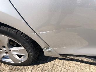 Renault Clio  picture 4