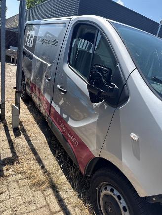 Opel Vivaro  picture 4