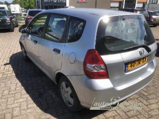 demontáž osobní automobily Honda Jazz Jazz (GD/GE2/GE3), Hatchback, 2002 / 2008 1.3 i-Dsi 2002/7