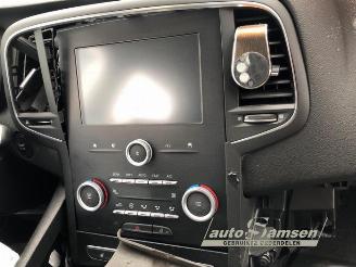 Renault Mégane Megane IV (RFBB), Hatchback 5-drs, 2015 1.2 Energy TCE 130 picture 10