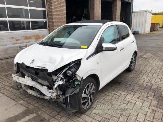 Uttjänta bilar auto Peugeot 108 108, Hatchback, 2014 1.0 12V 2014/6