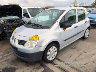 Vrakbiler auto Renault Modus Modus/Grand Modus (JP), MPV, 2004 / 2012 1.4 16V 2004/12