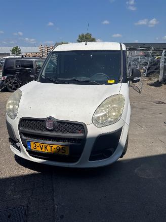 Unfallwagen Fiat Doblo  2011/1