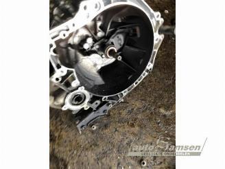 Peugeot 208 208 I (CA/CC/CK/CL), Hatchback, 2012 / 2019 1.6 e-HDi FAP picture 16