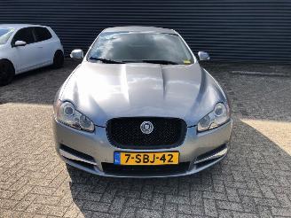 Jaguar XF  picture 2