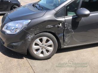 Uttjänta bilar auto Opel Meriva Meriva (B), MPV, 2010 / 2017 1.4 Turbo 16V ecoFLEX 2011/4