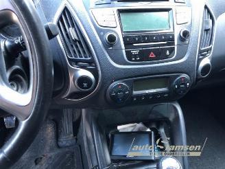 Hyundai Ix35 iX35 (LM), SUV, 2009 / 2015 1.6 GDI 16V picture 10
