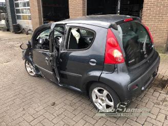 Peugeot 107 107, Hatchback, 2005 / 2014 1.0 12V picture 6