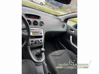 disassembly passenger cars Peugeot 308 308 SW (4E/H), Combi 5-drs, 2007 / 2014 1.6 16V THP 155 2010/8