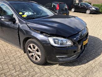 Volvo V-60  picture 4