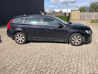 Volvo V-60  picture 5