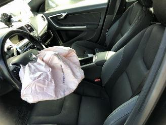 Volvo V-60  picture 10