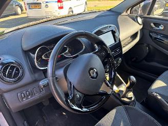 Renault Clio  picture 9