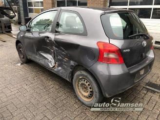 Toyota Yaris Yaris II (P9), Hatchback, 2005 / 2014 1.0 12V VVT-i picture 5