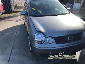 Uttjänta bilar auto Volkswagen Polo Polo IV (9N1/2/3), Hatchback, 2001 / 2012 1.4 16V 75 2004/9