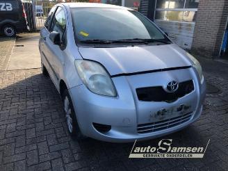 Dezmembrări autoturisme Toyota Yaris Yaris II (P9), Hatchback, 2005 / 2014 1.0 12V VVT-i 2006/10