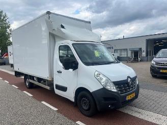 krockskadad bil bedrijf Renault Master 2.3 DCI 125KW KOFFER AIRCO KLIMA EURO6 2018/9