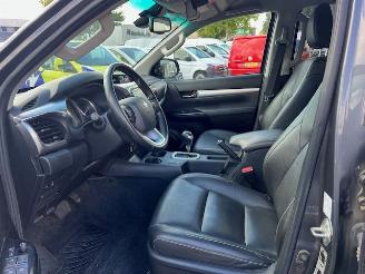 Toyota Hilux 2.8 D-4D 150KW AUTOM. DOUBLE CAB.  KLIMA LEER 4WD picture 8