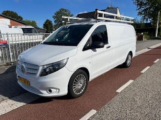 krockskadad bil bedrijf Mercedes Vito 119 2.2 CDI 140KW AUTOM. LANG AIRCO KLIMA 2019/11