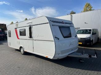 skadebil caravan Burstner  AVERSO 570 TK  STAPELBED RONDZIT 2019/9