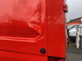 MAN TGE 2.0 TDI 103KW L2H2   LANG EN HOOG EURO6 picture 11