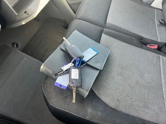 Volkswagen Crafter 2.0 TDI 103KW L2H1 LANG AUTOMAAT KLIMA EURO6 picture 16