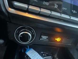 Isuzu D-Max 1.9d 120kw DOUBLE CAB.  V-CROSS  AUTOM. AIRCO KLIMA 4WD picture 9