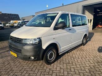 Damaged car Volkswagen Transporter  2016/8