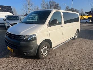 Vaurioauto  passenger cars Volkswagen Transporter 2.0 TDI 103KW  L2H1 LANG AUTOM.  4 PERS.  PKW  KLIMA 2015/4
