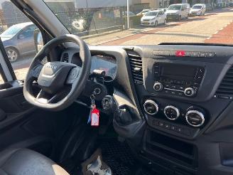 Iveco Daily 35C14 2.3d  KOFFER LAADKLEP LBW KLIMA EURO6 picture 6