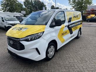 skadebil bedrijf Ford Transit Custom 2.0D 100KW LANG  AIRCO KLIMA NAVI EURO6 2024/5