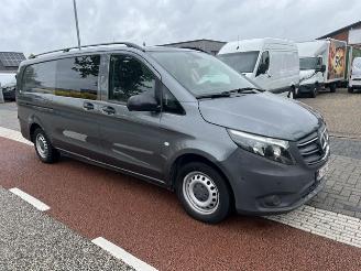 skadebil bedrijf Mercedes Vito 116 CDI 120KW EXTRA LANG DC 5P AUT. KLIMA MBUX 2022/6