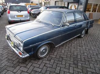 skadebil auto Vauxhall  VICTOR  101  DELUXE 1966/5