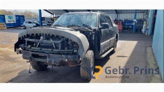 Chevrolet Avalanche  picture 2