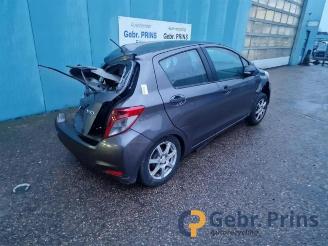 Toyota Yaris Yaris III (P13), Hatchback, 2010 / 2020 1.0 12V VVT-i picture 4