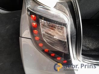 Toyota Yaris Yaris III (P13), Hatchback, 2010 / 2020 1.0 12V VVT-i picture 9