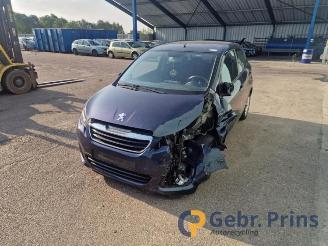 Peugeot 108 108, Hatchback, 2014 1.0 12V picture 3