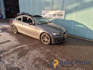 Coche siniestrado BMW 3-serie 3 serie (E92), Coupe, 2005 / 2013 330d 24V 2008/9