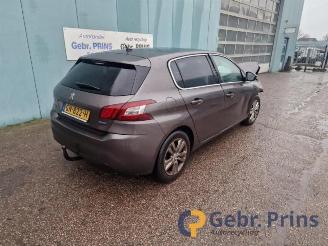Vrakbiler auto Peugeot 308 308 (L3/L8/LB/LH/LP), Hatchback 5-drs, 2013 / 2021 1.6 BlueHDi 120 2015/6