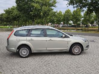 Ford Focus 1.8 16V Combi/o  Benzine 1.798cc 92kW (125pk) FWD picture 5