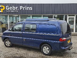 škoda kempování Overige  Hyundai H200 2.5 TD MPV  Diesel 2.476cc 59kW (80pk) 2002/10