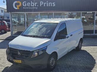 skadebil bedrijf Mercedes Vito 2.2 114 CDI 16V Bestel  Diesel 2.143cc 100kW (136pk) RWD 2020/1