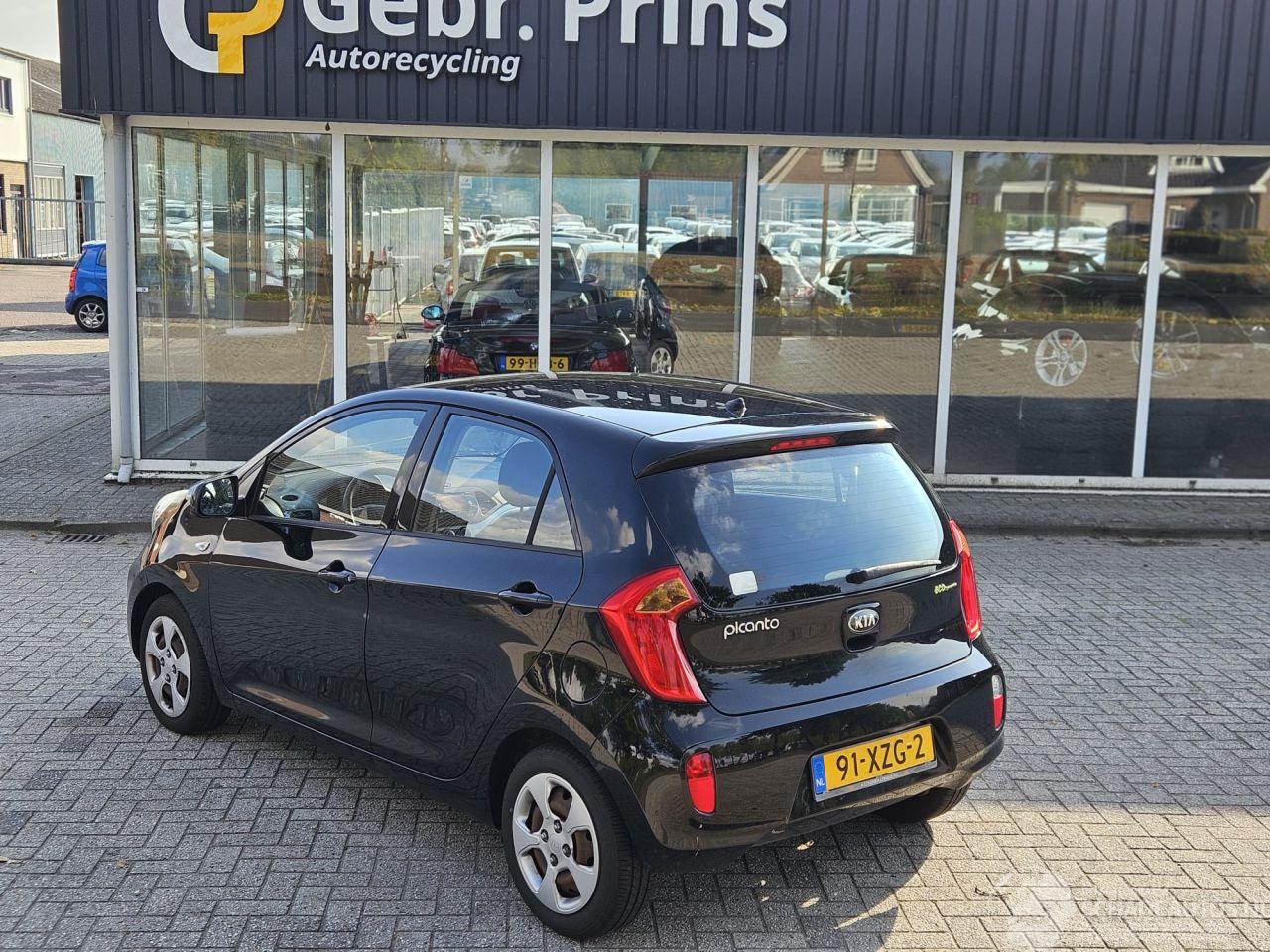 Kia Picanto 1.2 16V Hatchback  Benzine 1.248cc 63kW (86pk) FWD